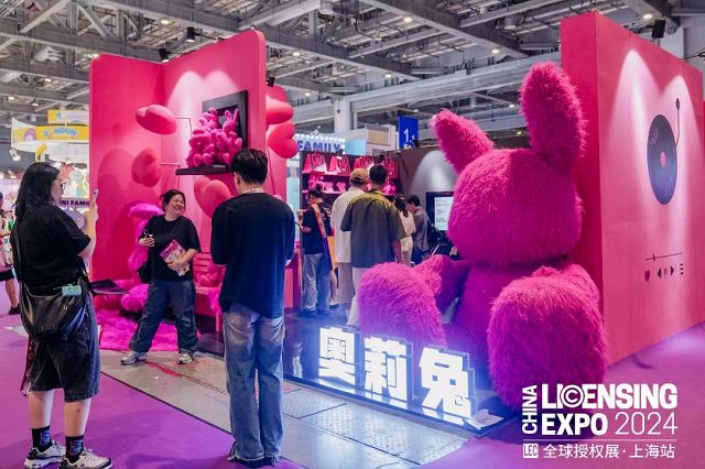 奥莉兔IP粉“出圈”LEC全球授权展爆火上海站！(图2)