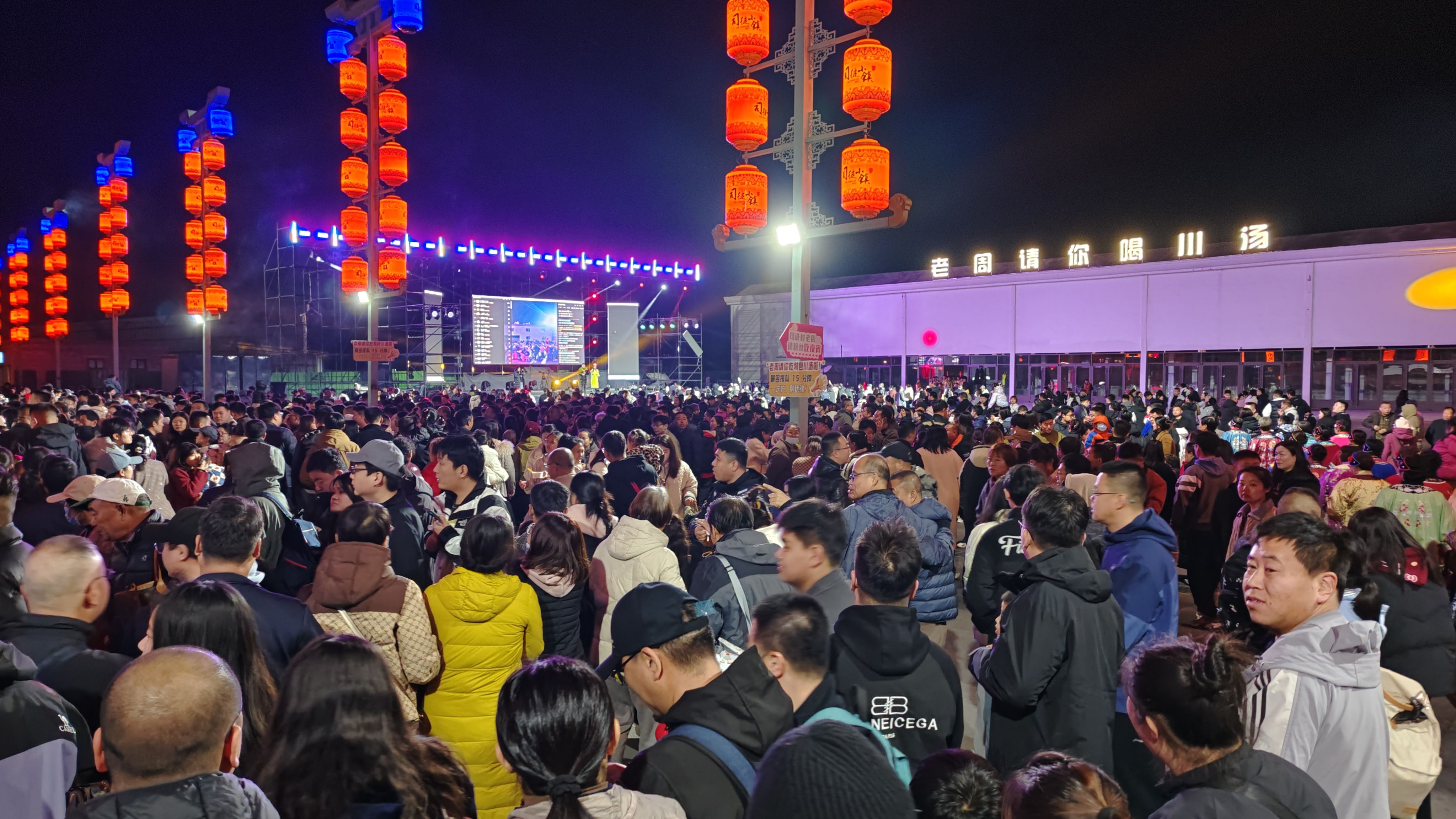 晋城复兴铁文化：打铁花打出文旅大IP铁壶手艺玩出跨界(图5)