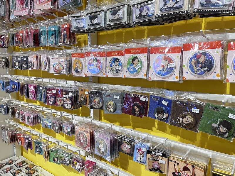 超5000亿元“谷子经济”崛起背后：年轻消费群体崛起上市公司提醒理性炒“谷”(图5)