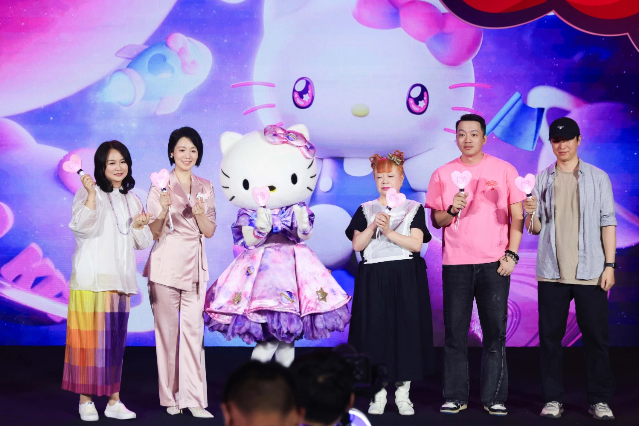 沉浸式数字艺术展览如何重塑动漫IP价值？看HelloKitty是怎么做的(图2)