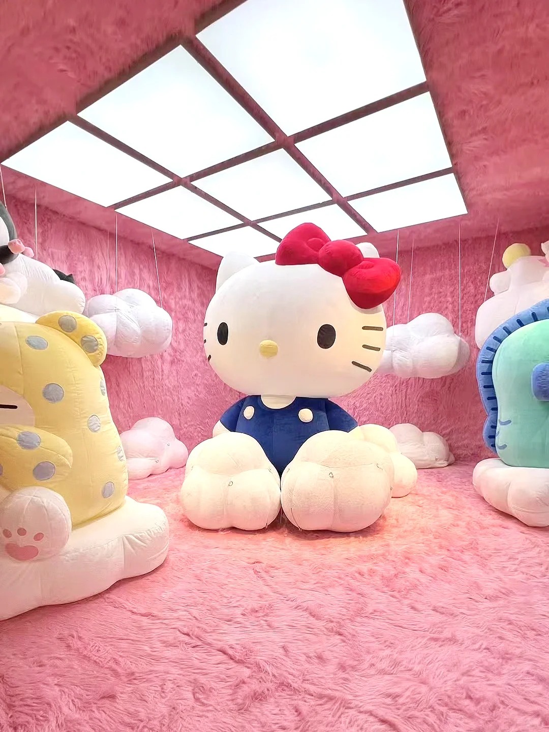沉浸式数字艺术展览如何重塑动漫IP价值？看HelloKitty是怎么做的(图3)