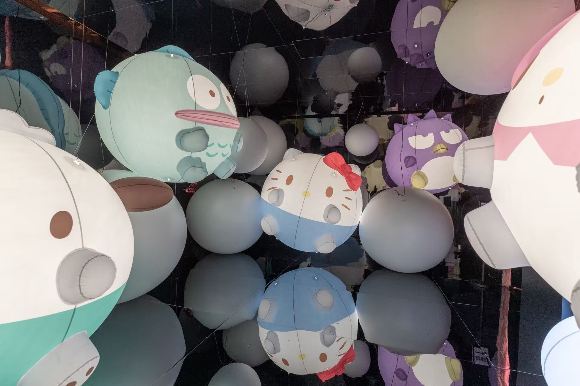 沉浸式数字艺术展览如何重塑动漫IP价值？看HelloKitty是怎么做的(图5)