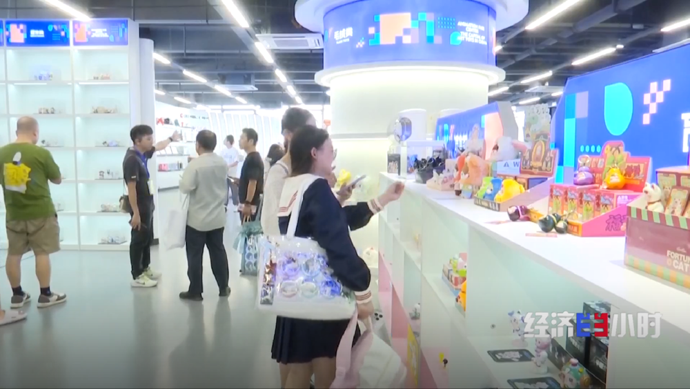 全球14动漫衍生品来自东莞！小小潮玩如何“拿捏”情绪消费？(图3)
