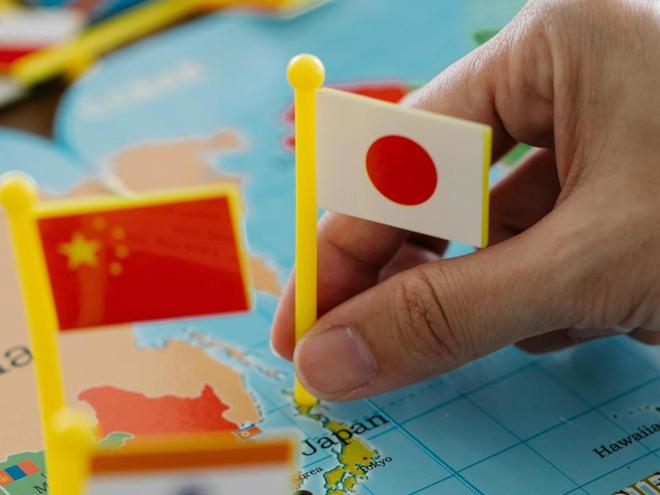 高市早苗她又抛涉华言论多名日本艺人公演被叫停(图2)