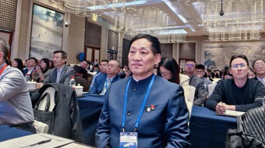 金天国际出席中国经济年会奋力实现“十五五”良好开局(图3)