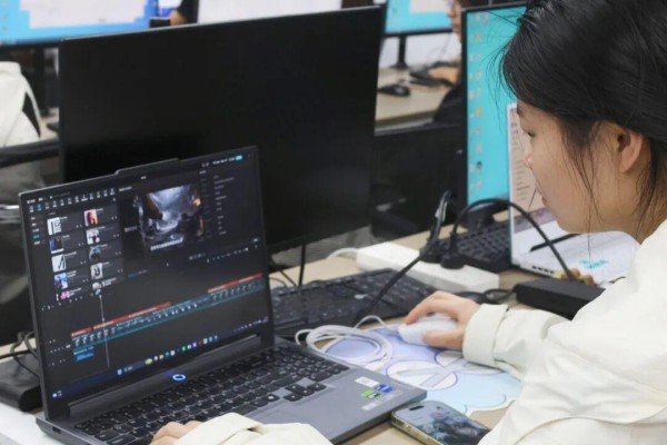 拥抱AI浪潮——专访“AI与短漫剧产业学院院长、南昌工学院副校长徐九南”(图12)