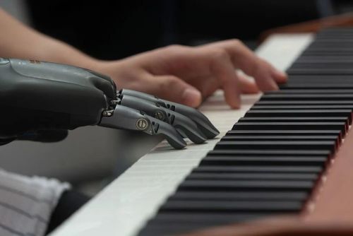 AI时代音乐行业的钱会流向哪里？(图2)